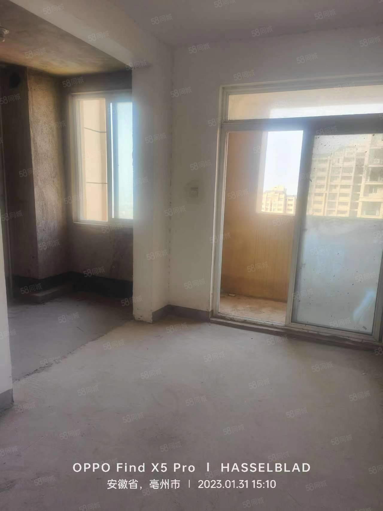 秀水佳苑3室2厅1卫121.6㎡南32万