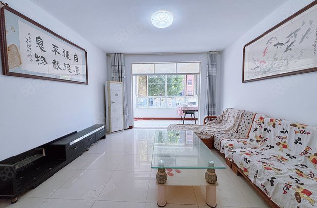 香江北临 新城邦 一楼 好户型 大三室两卫 免大税送车储