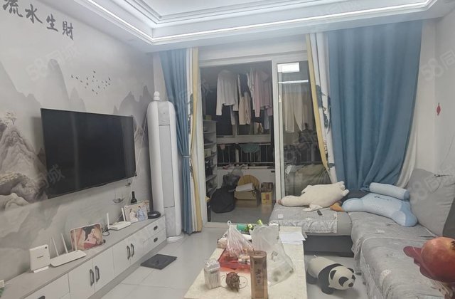 站前街精装修三室！南北通透文轩实验免大税！看房方便