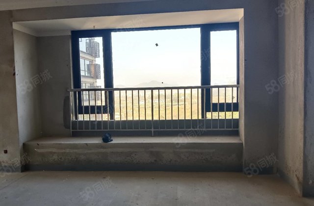 绿城天湖明月3室2厅118㎡89万二手房图片