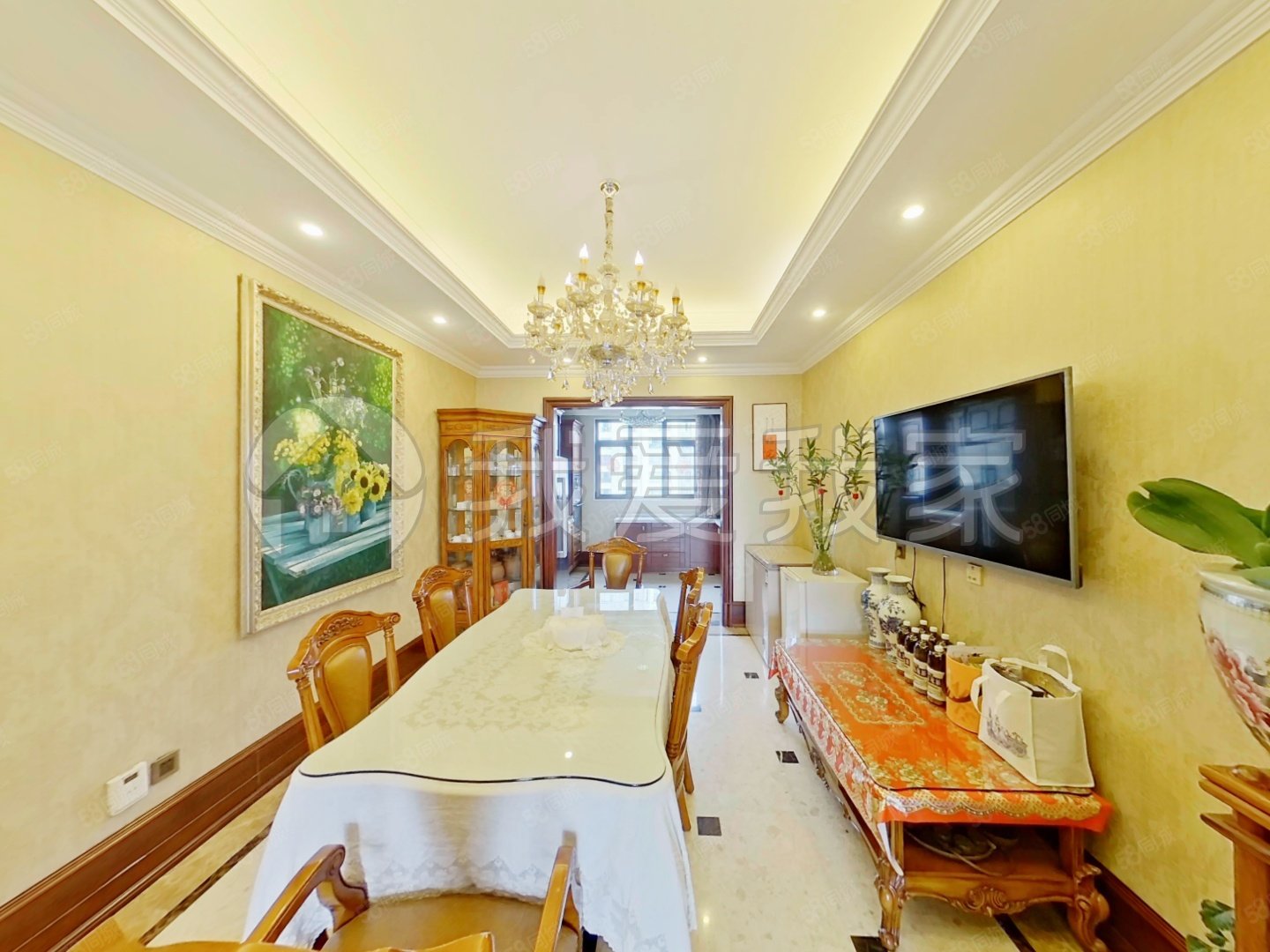 中海九號(hào)公館(二區(qū))4室2廳3衛(wèi)212.63㎡南北1360萬(wàn)