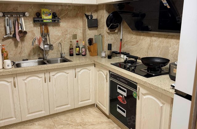 和馨花园2室1厅100.44㎡123万二手房图片