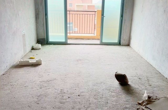 雅居乐滨江花园4室2厅104㎡145万二手房图片