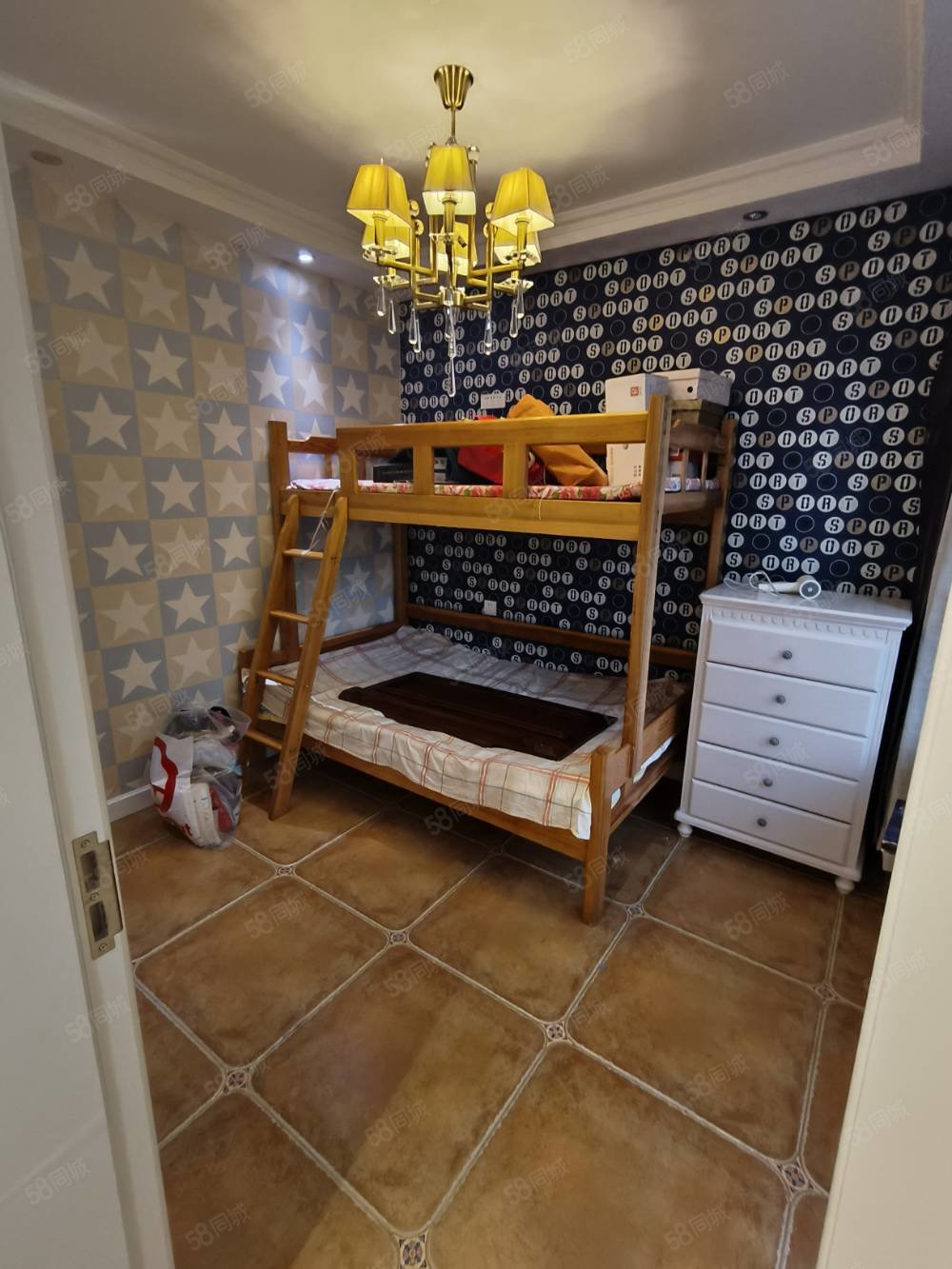 锦江丽都2室1厅1卫87㎡南北56.8万