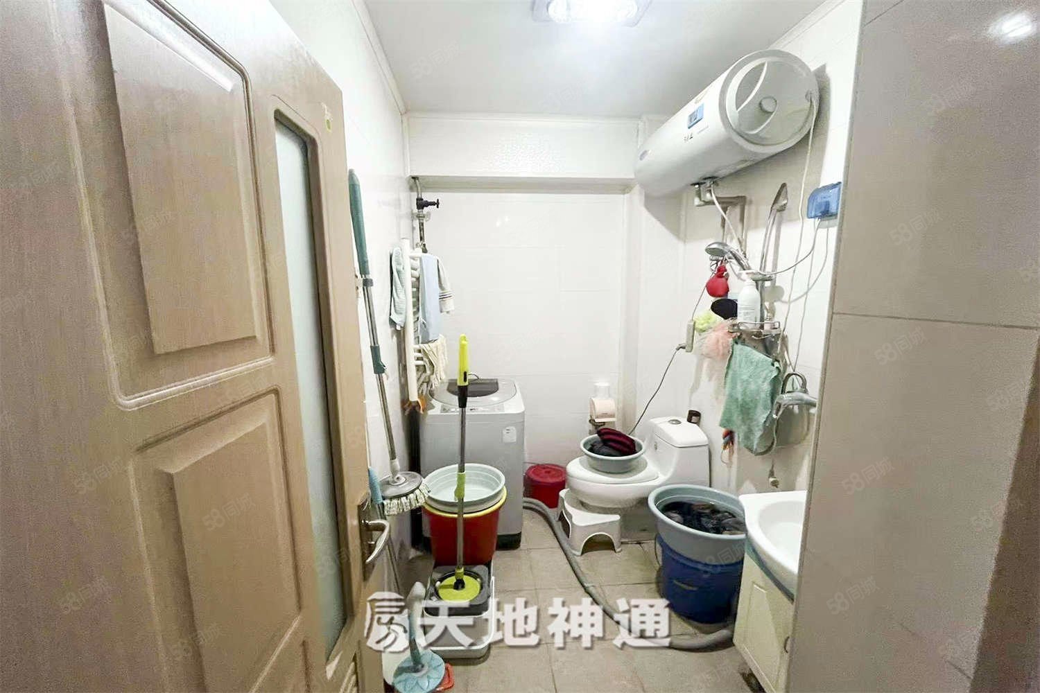 于家園二區(qū)(南院)3室1廳1衛(wèi)91.11㎡東西135萬(wàn)