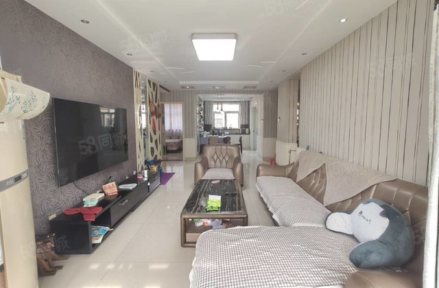 七中附近  欧景丽都 三叶草户型  送车库储 采光好南北通透