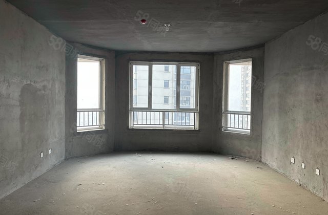 永泰龙泽园4室2厅191.1㎡150万二手房图片