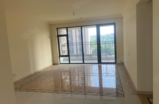 急售 徒骇河旁 紧邻二中  碧桂园翡丽湾 四室双卫 带车位