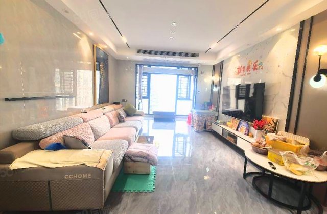 华远海蓝郡3室2厅112.71㎡68.8万二手房图片