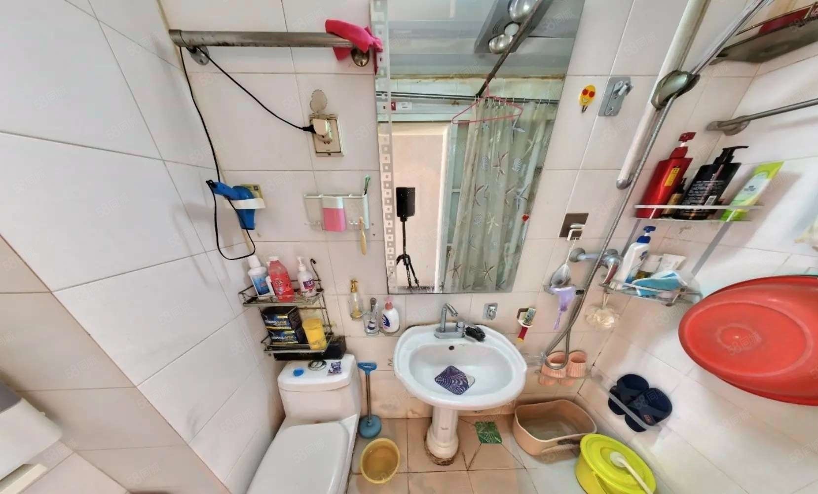 南沙灘小區(qū)2室1廳1衛(wèi)74.07㎡南北299萬(wàn)