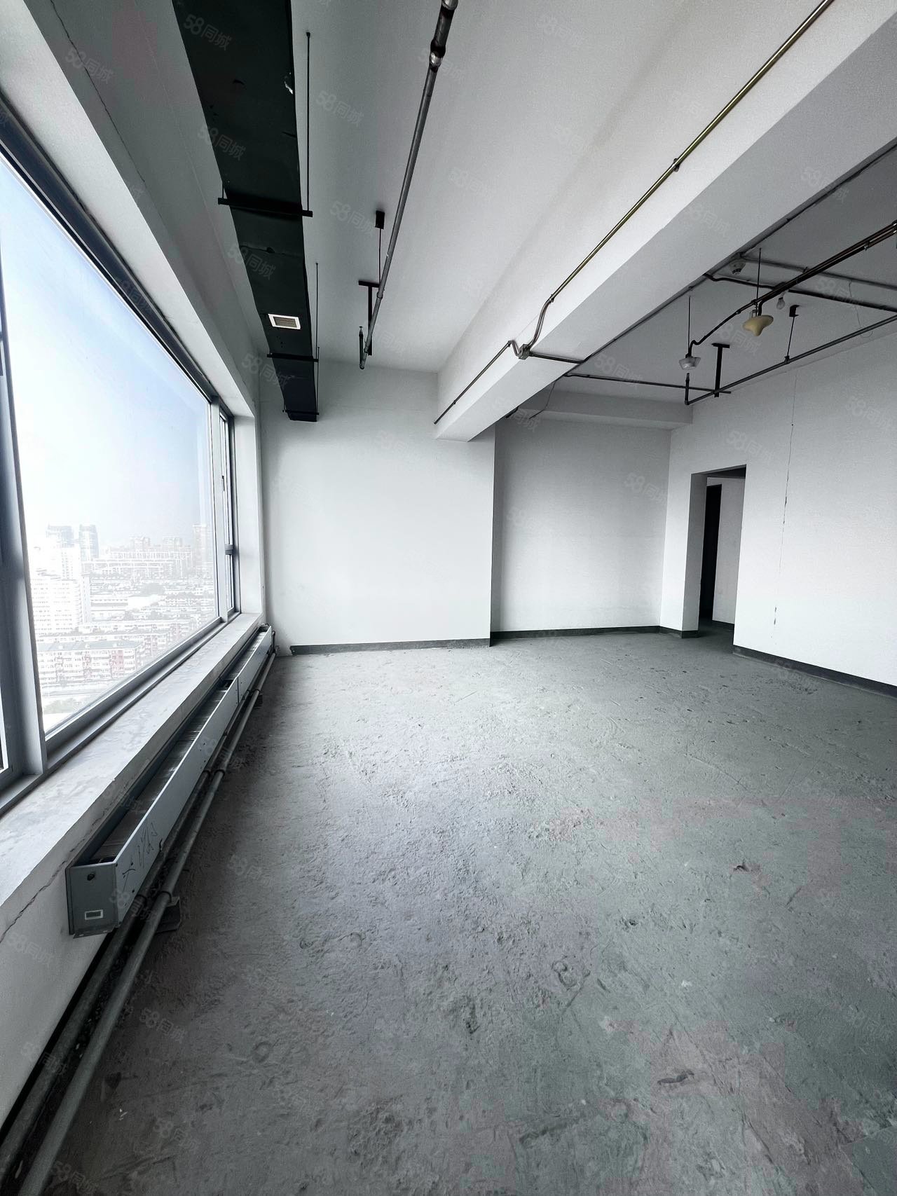 盤古大觀6室3廳5衛(wèi)666.67㎡南北4550萬