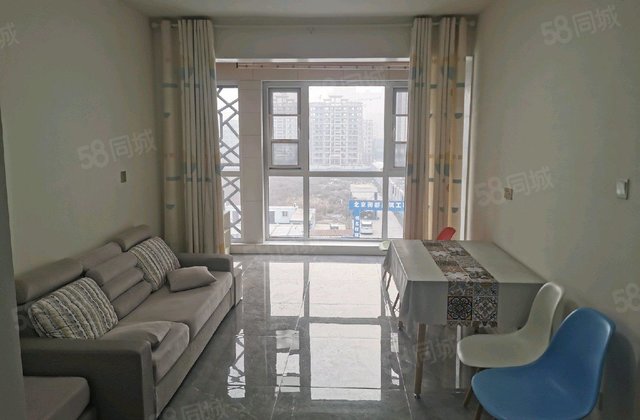 中建柒号院1室2厅60㎡60万二手房图片