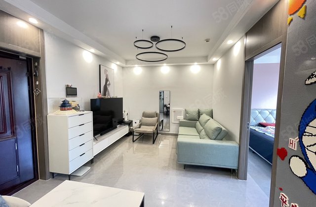 中央帝景 观景房 全屋定制 送全新家具家电 市中心