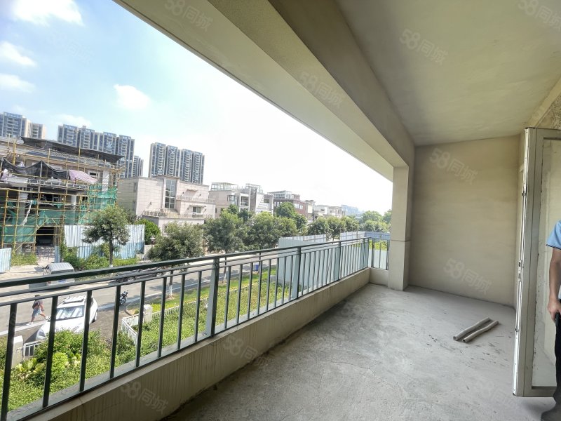 总占地1700方 建筑1638方 看江景,东逸湾(别墅)-佛山58同城