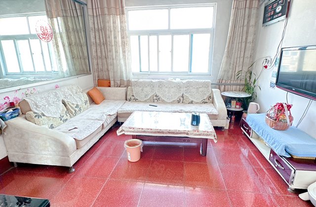 文轩 一中 外国语 实验   单位家属院 三室朝阳