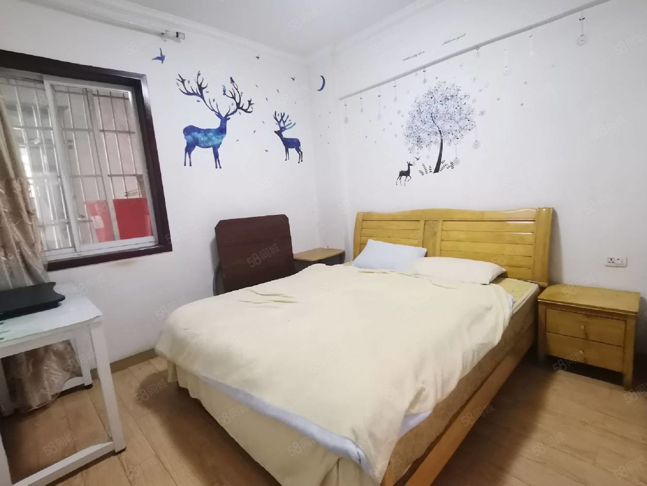 谊联帝景3室2厅1卫105㎡南北43.8万