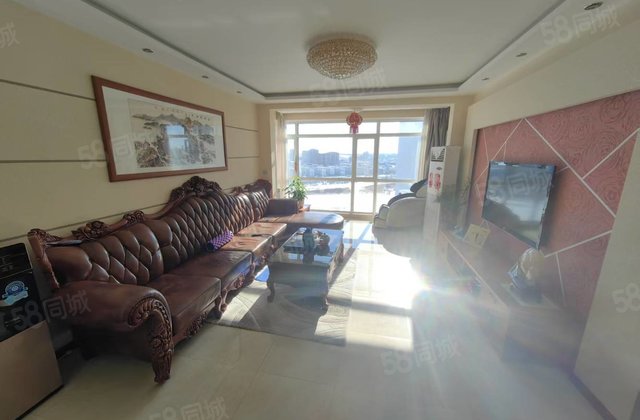 华威尚品国际3室1厅139.48㎡65万二手房图片