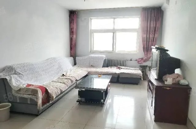 三里铺风景小区 多层三楼 阳光实验  鸿顺花园 月亮湾颐馨园