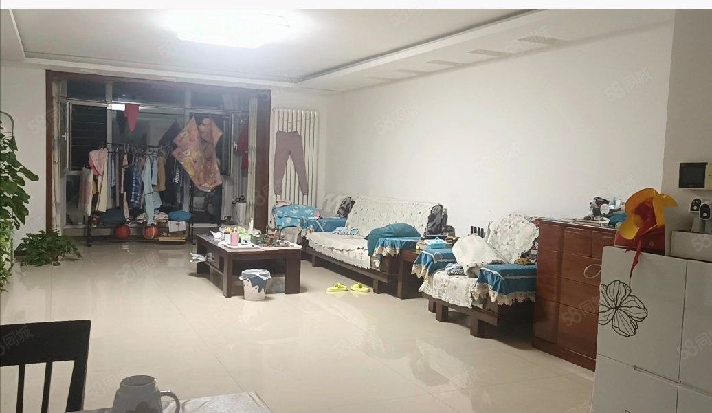 林蔭家園3室2廳2衛(wèi)129.1㎡南北228萬(wàn)