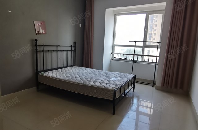 汇利幸福里 房龄新 楼层好 精装好房 购物方便 南北通透