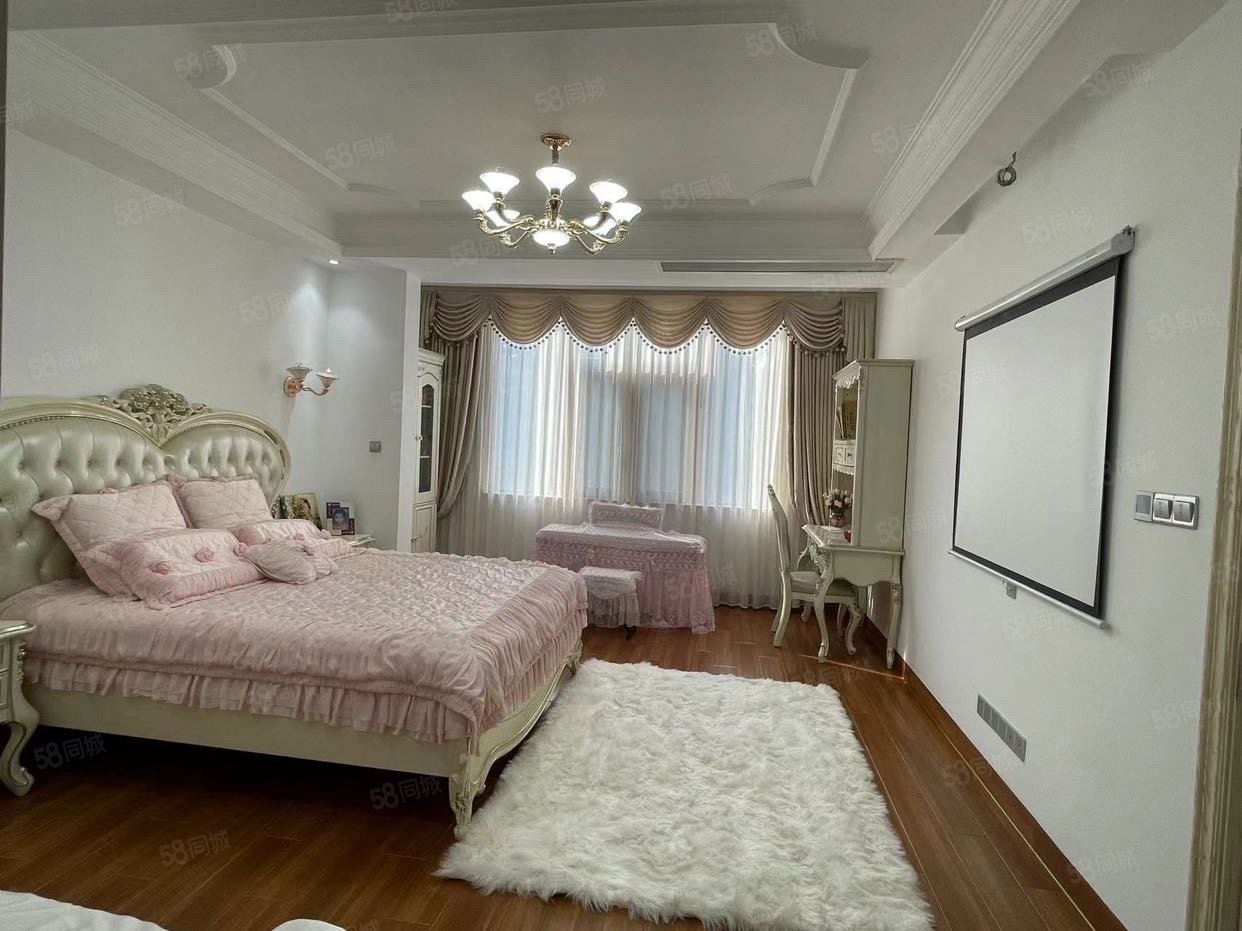 皇玛花园6室3厅7卫500㎡南1300万