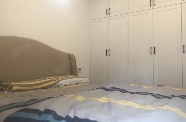 碧水豪庭3室2厅135.63㎡179.8万二手房图片