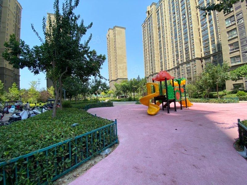 可贷款南广场东来尚城114三室两厅送13万首付起,东来尚城-周口58同城