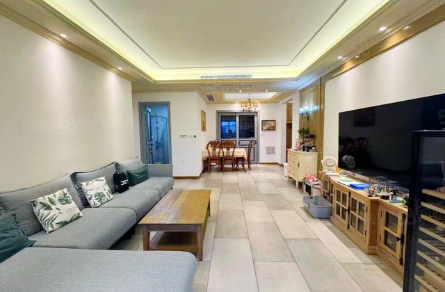 仁和春天国际花园3室2厅150.49㎡520万二手房图片