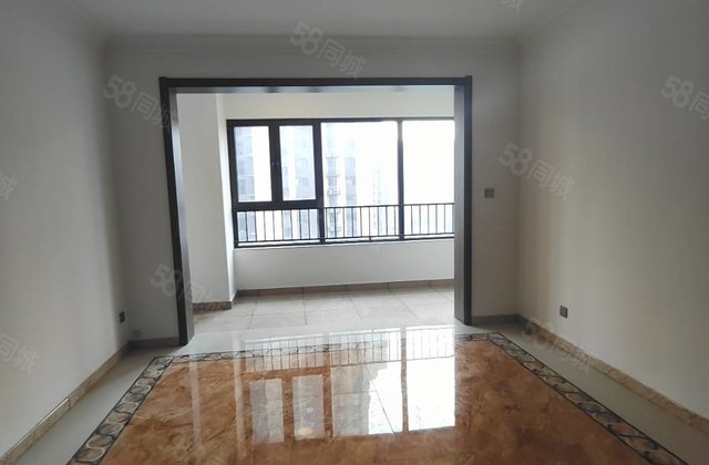 真实在售 开发区 国岳府清水湾 送储藏室免大税 三室双阳台