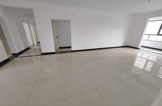 孟达中央帝景 5室2厅 电梯洋房 大平层 送车库 子母车位