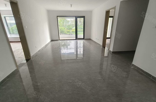 聊城二中，儒辰辰悦四叶草户型，双阳台看房房方便