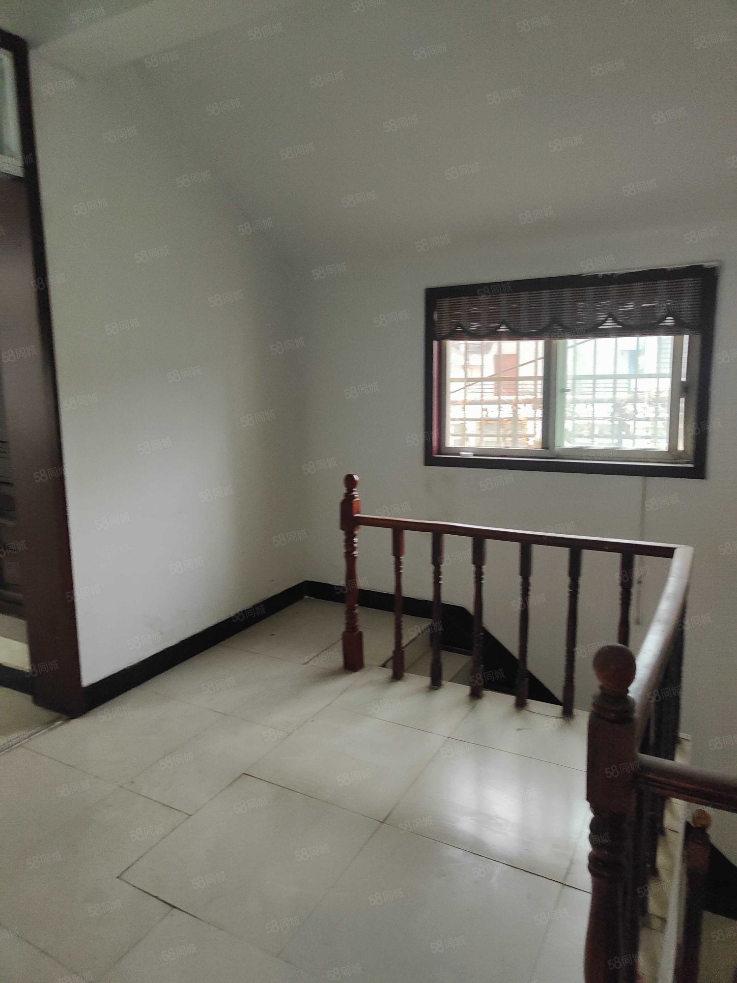 天赐良苑4室1厅1卫109㎡南46万