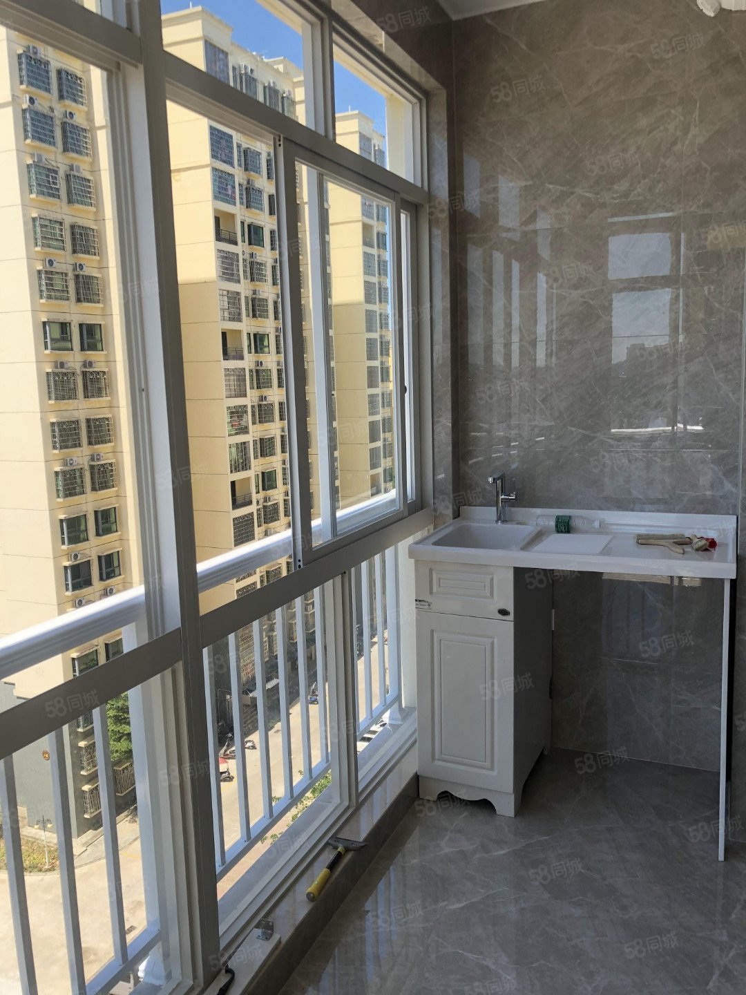 东风小区3室2厅1卫87㎡南50万