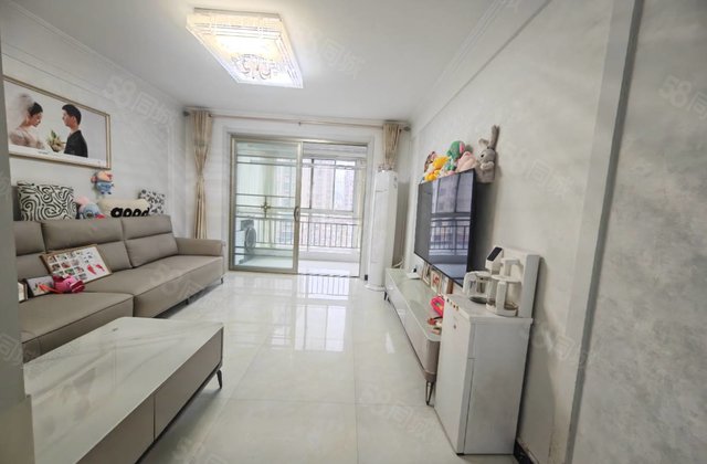 金域中央3室2厅105㎡49万二手房图片