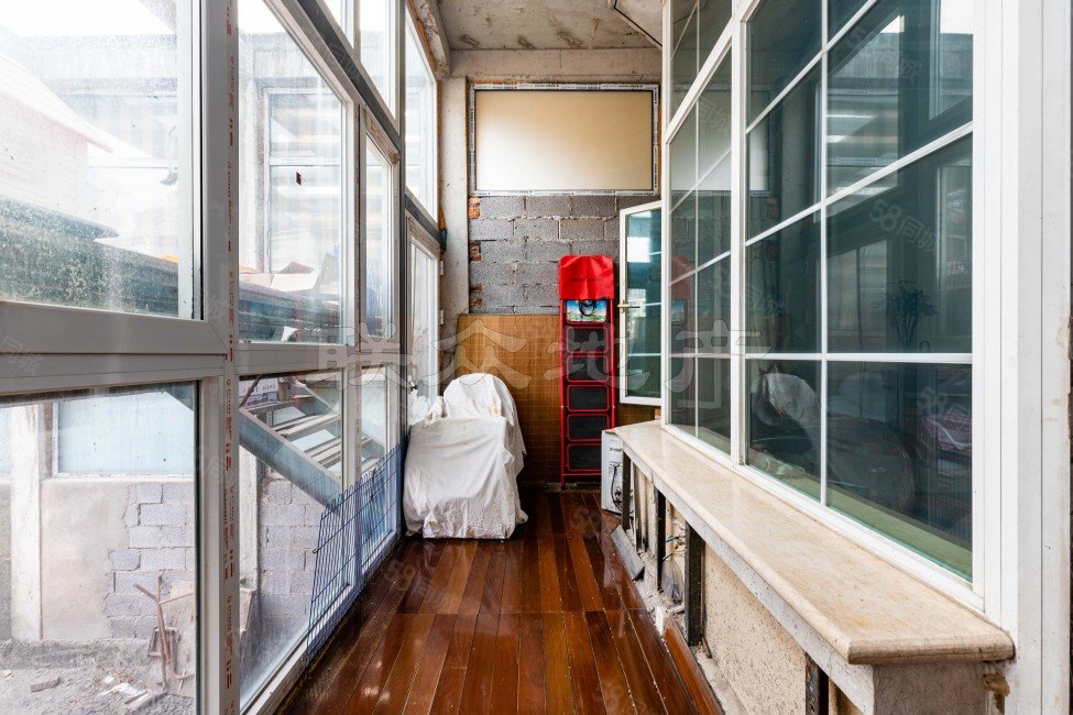 未來假日花園(楓竹苑一區(qū))3室2廳3衛(wèi)264.22㎡南北1380萬