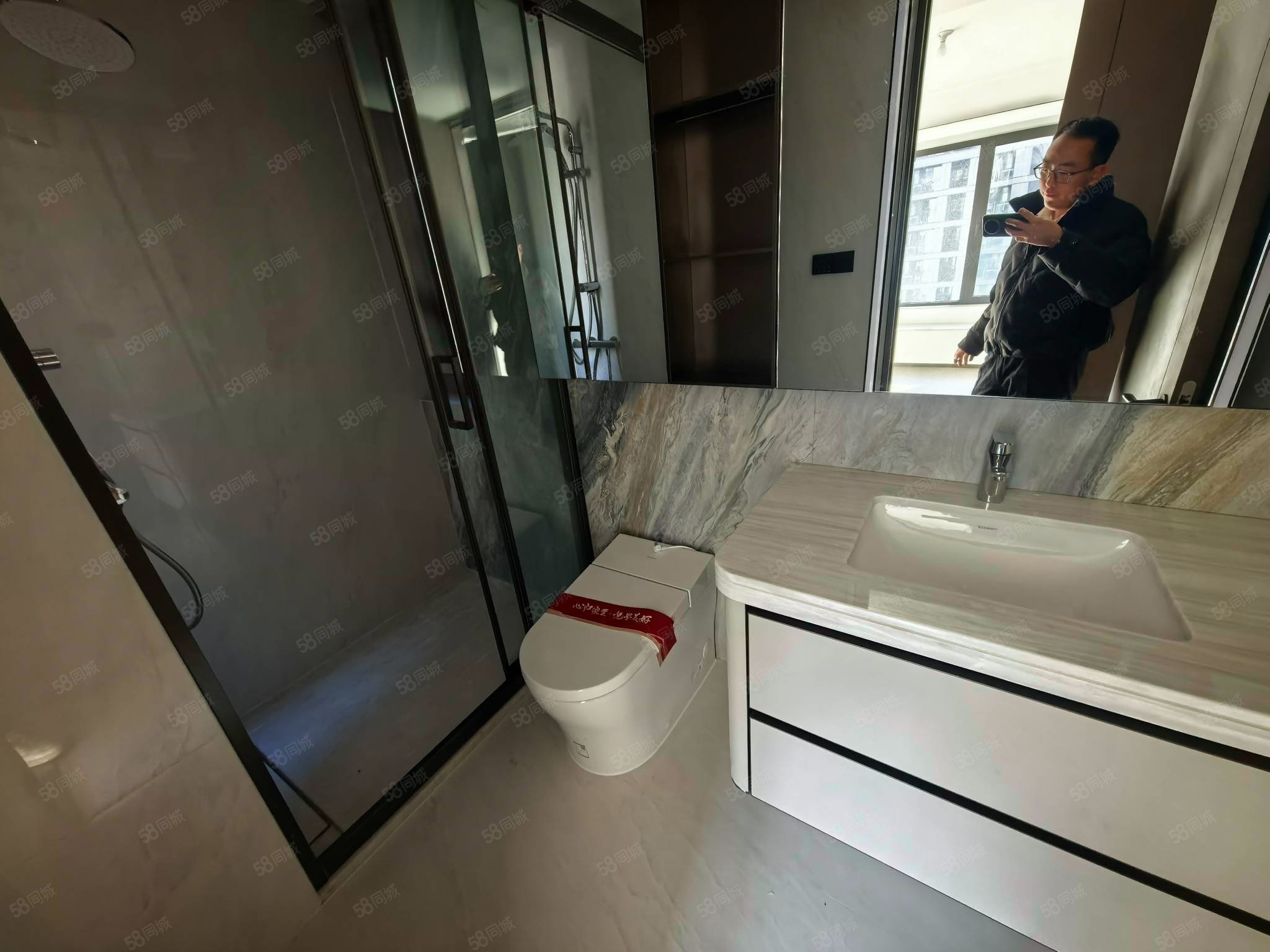 建發(fā)觀堂府4室2廳2衛(wèi)127㎡南北530萬