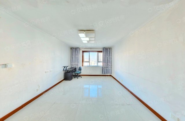 东港家园4室2厅124㎡119万二手房图片