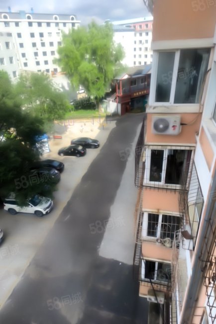 丹江二区2室1厅1卫117.27㎡东西41万