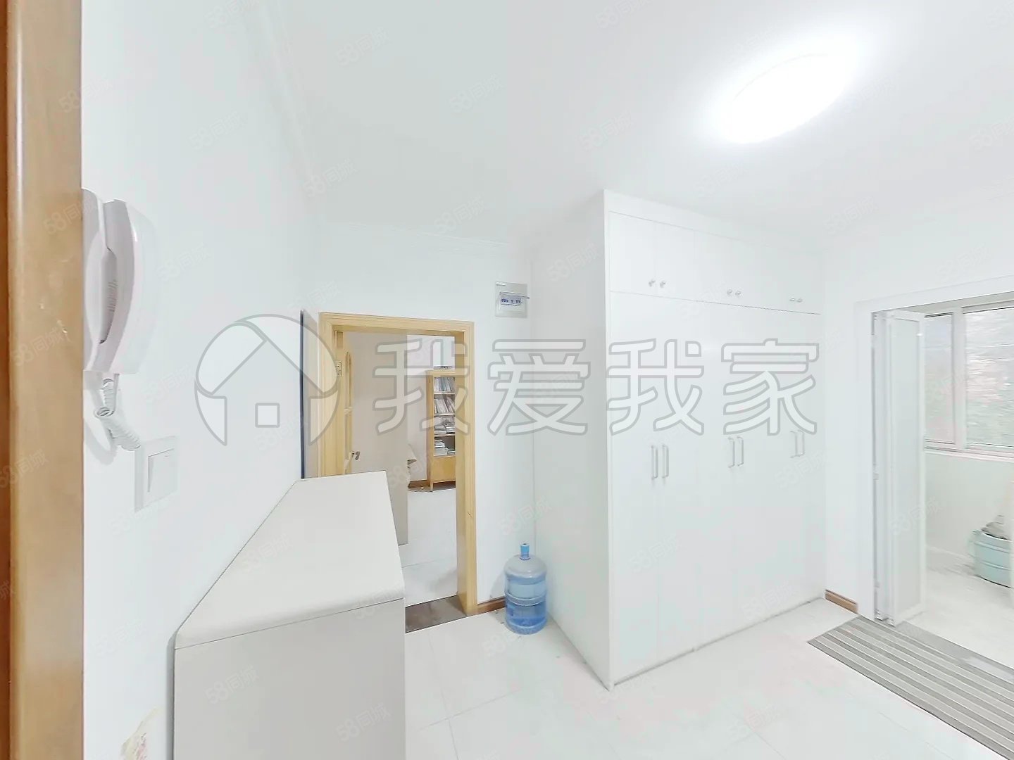 八角中里2室1廳1衛(wèi)58.35㎡南255萬