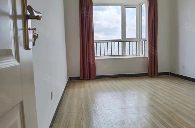 五洲国际广场2室1厅90㎡39.8万二手房图片