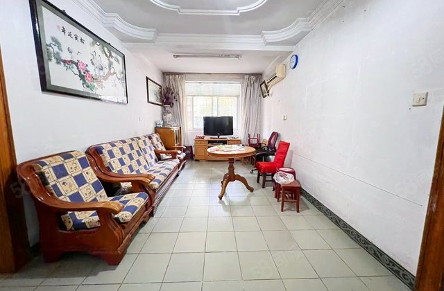 十一中学单位宿舍3室1厅82.25㎡42.8万二手房图片