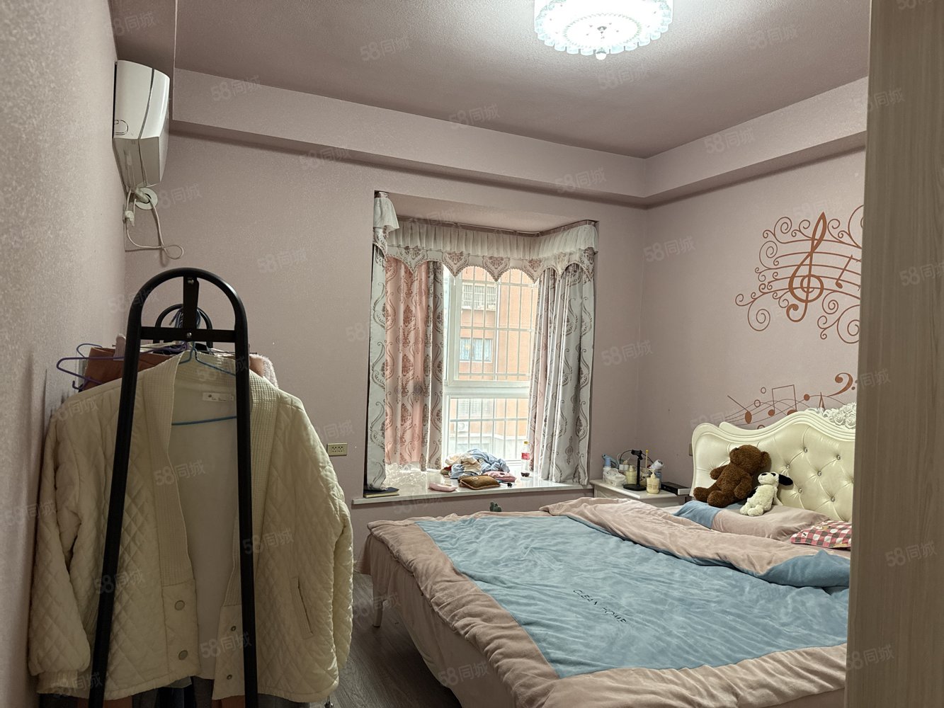 盛世东城4室2厅2卫140.3㎡南北59.8万