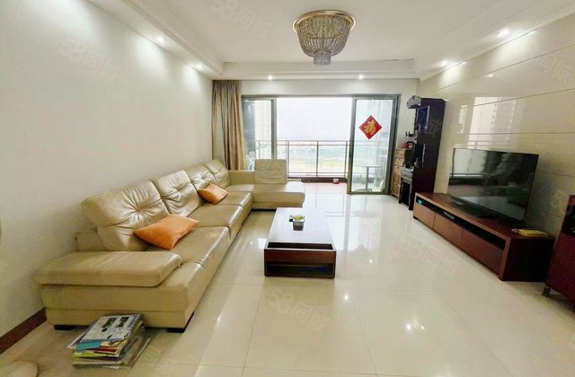 万科金域蓝湾一期4室2厅157.02㎡230万二手房图片