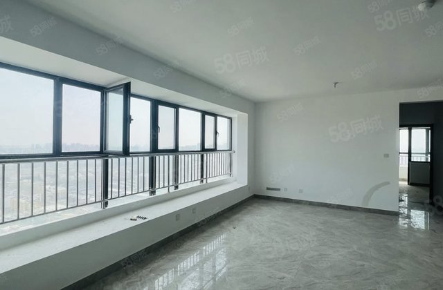 祥生金麟府4室2厅2卫，车位独立