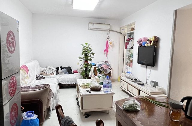 38 水岸花语旁！免大税！随时看房！诚心出售！好楼层