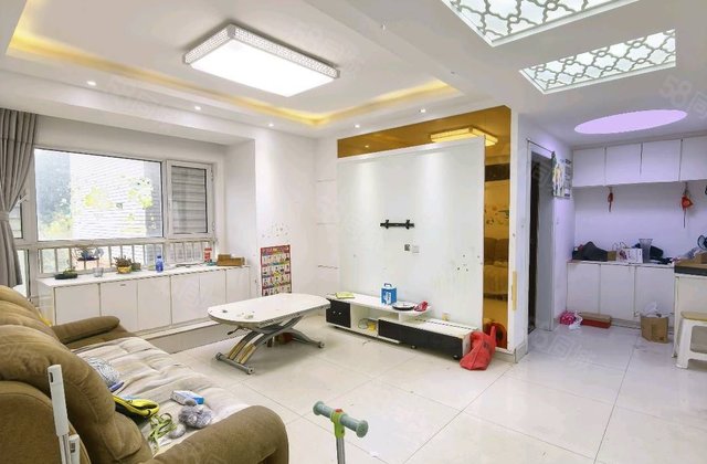 带车位 75万 3居室 东边户 阳光逸墅 有证 可贷款