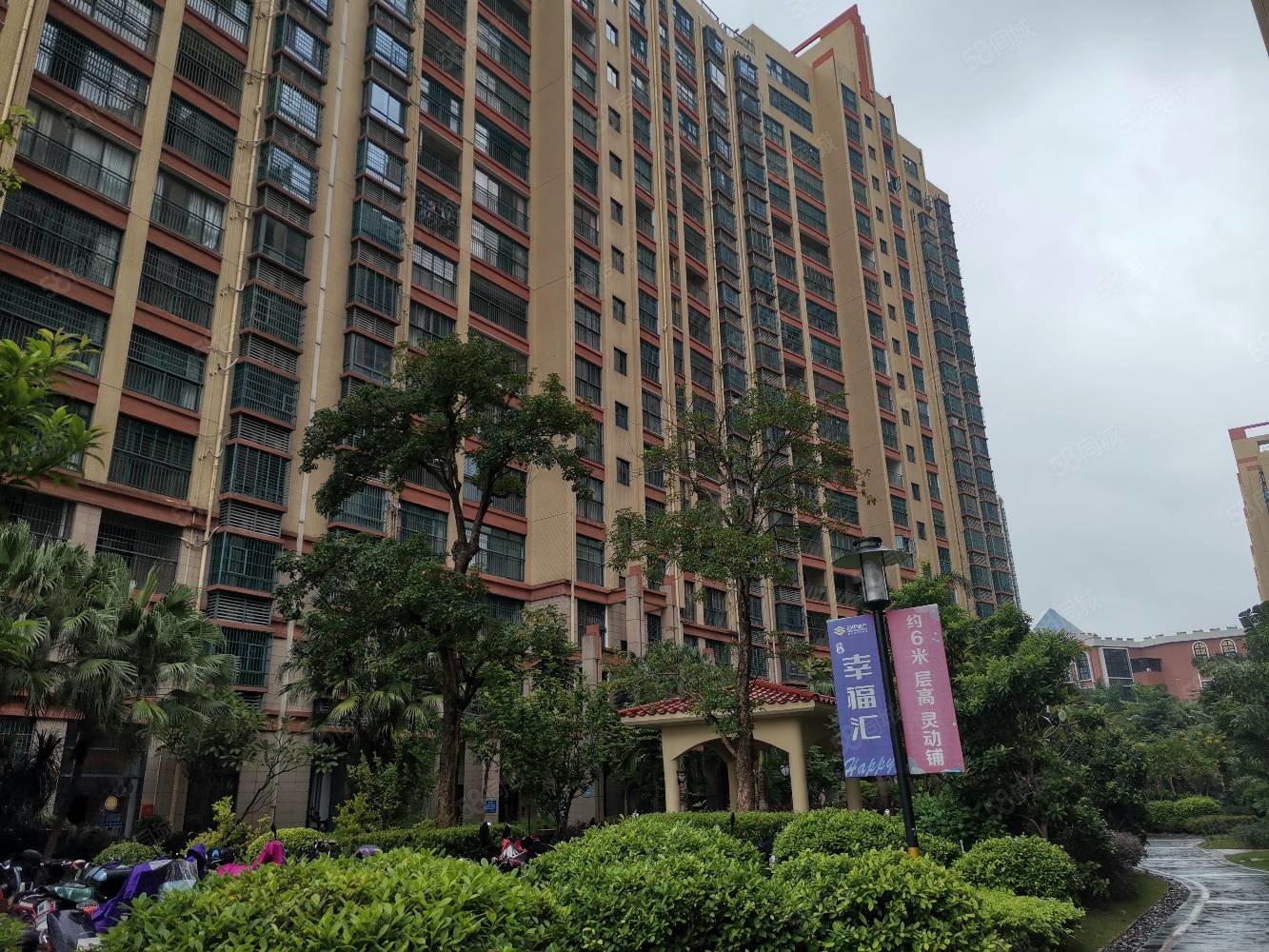 龙华区南海幸福城5房2厅大型社区2梯2户送车位