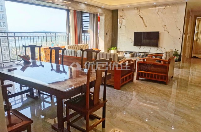 合景天峻广场4室2厅120.62㎡92万二手房图片