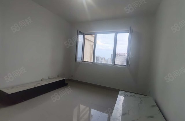 诚心出售，  实验付庄小区，动静分离三室，随时看房