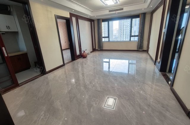 捡  啦 东昌附近 百合新城三叶草户型 送车储免大税 急售